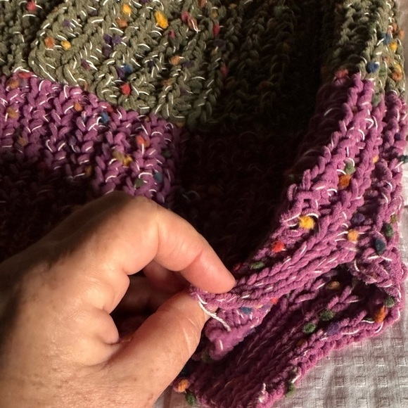 Davi and Dani size large striped chenille chunky knit cardigan. Gently‎ worn . - Picture 9 of 14